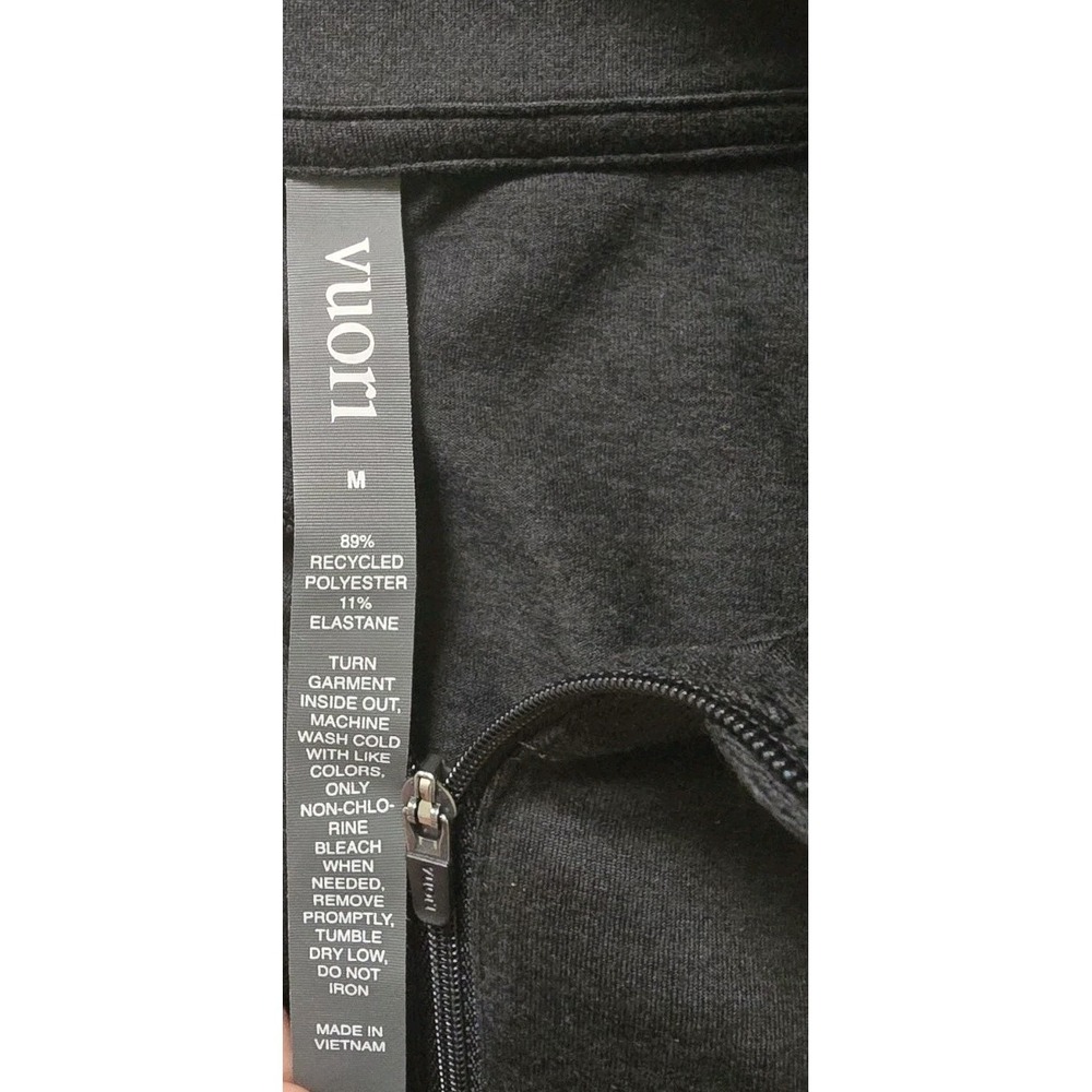 Vuori Halo Essential Half Zip Dreamknit Pullover Top Size Medium Black Collared - Picture 5 of 6